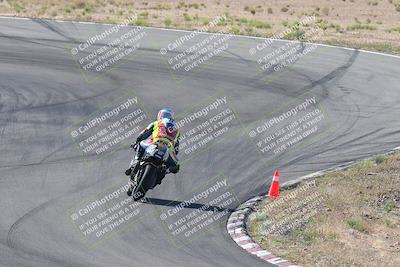 media/Apr-20-2025-AHRMA (Sun) [[393a79c373]]/Race/Group 11 early race/Turn 4b/